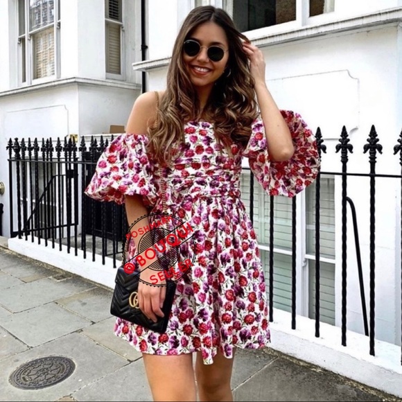 BLOGGERS FAV ZARA FLORAL PRINTED DRESS WITH BELT - Picture 8 of 8